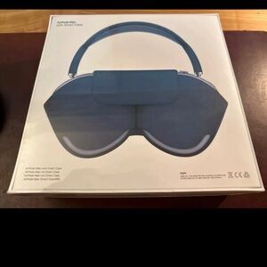 Apple airpod maxs SEALED